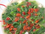 Stir Fried Baby Spinach With Wolfberries
