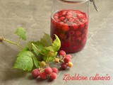 Aceto di mele aromatizzato ai lamponi