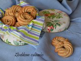 Biscotti integrali al miele (senza zucchero, uova e burro)