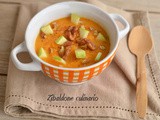 Crema di zucca con mele e noci