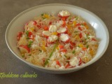 Insalata di riso basmati con pomodorini ripieni e peperoni