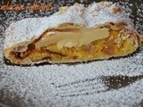 Strudel di mele con Granny Smith e panettone riciclato