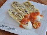 Strudel salato bollito con funghi champignon e Montasio