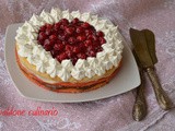 Torta zuppa inglese ai lamponi