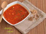 Zuppa speziata di pomodori e ceci