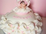 Baby shower cake